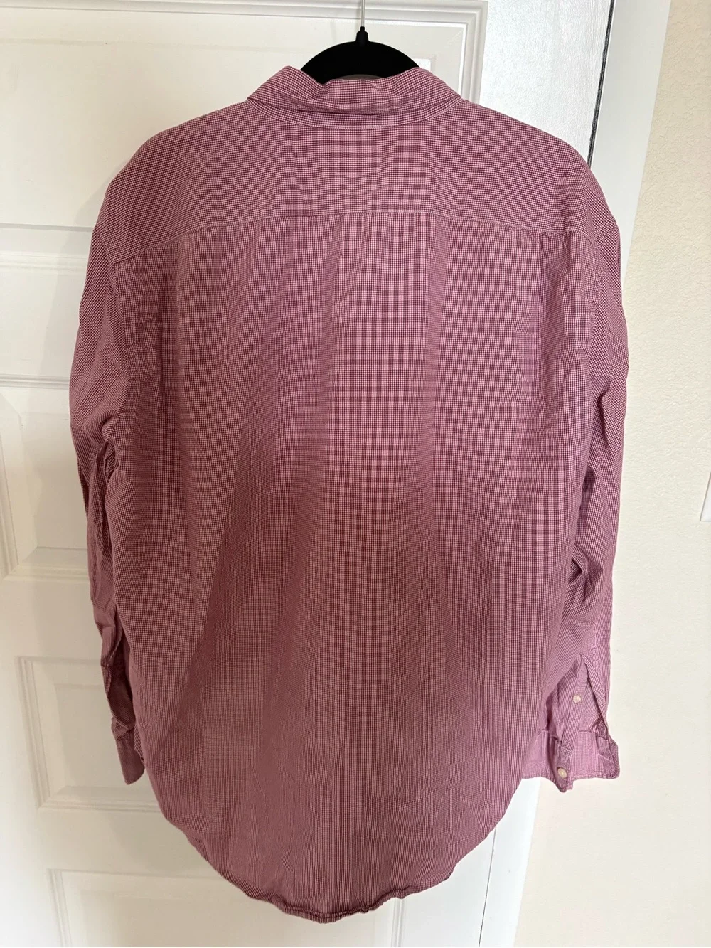 J. Crew Men's Long-Sleeve red and White Button-Down Shirt